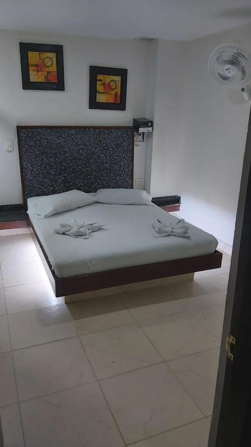 Hotel Marat Suite Medellin Exterior photo
